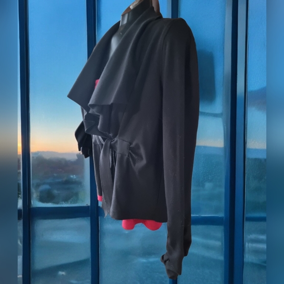 Focus 2000 Black Blazer Jacket With Front Tie - Picture 2 of 6